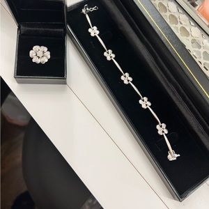 14k Gorgeous Flower bracelet & Diamond ring set - size 8